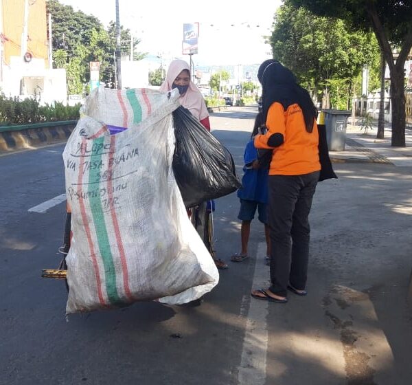 Menegakkan Tauhid, Membangkitkan Nilai Kemanusiaan